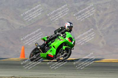 media/Apr-10-2022-SoCal Trackdays (Sun) [[f104b12566]]/Turn 9 (130pm)/